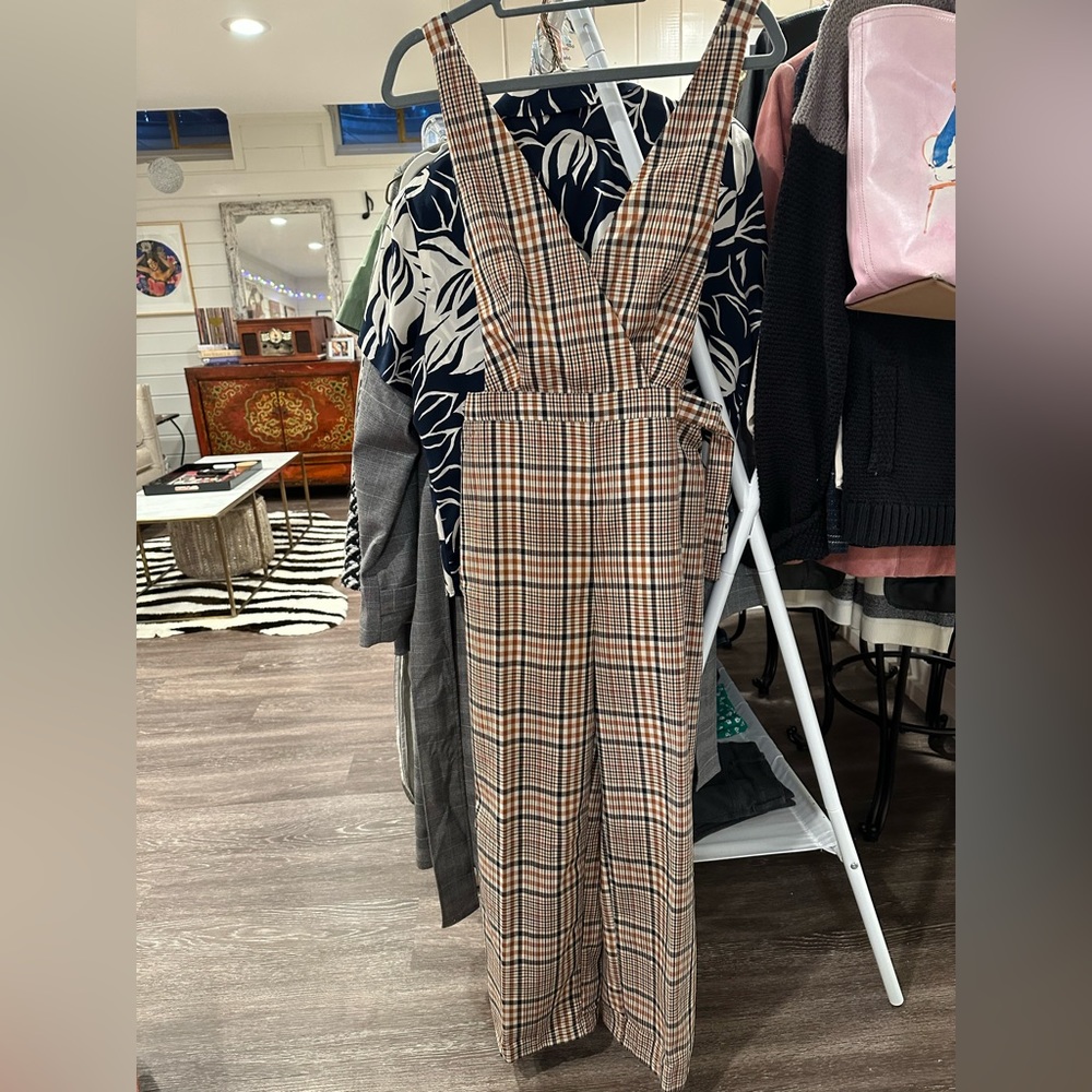 ILLA ILLA Checkered Jumpsuit in Brown and Tan